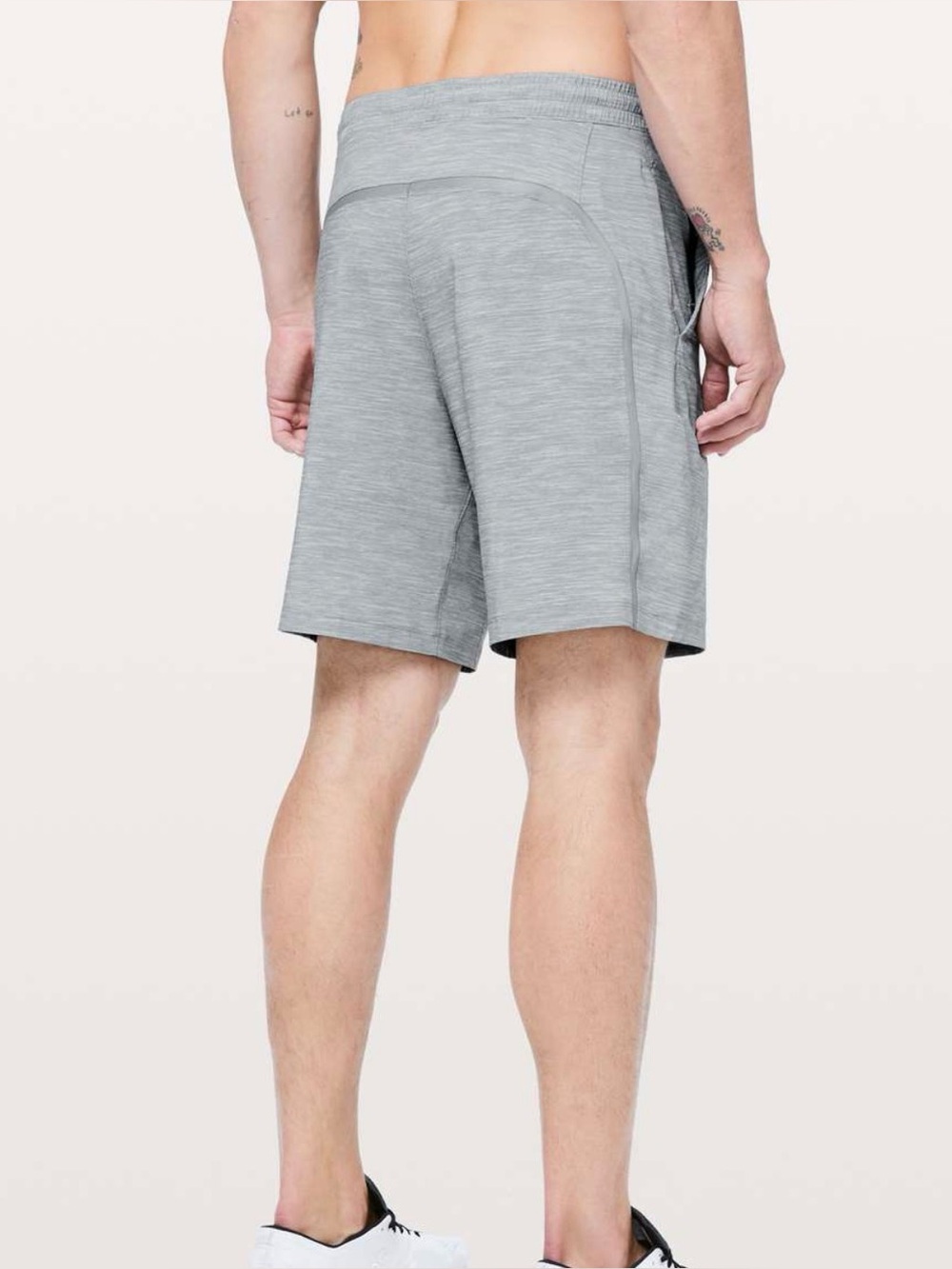NWT Lululemon Pacebreaker Linerless 9”